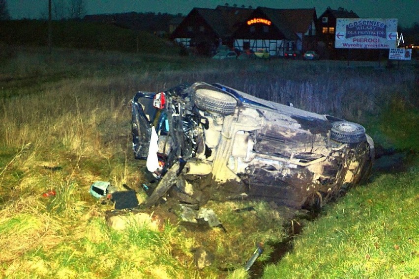 Jedna osoba została ranna w wypadku w Wyczechowie 24...