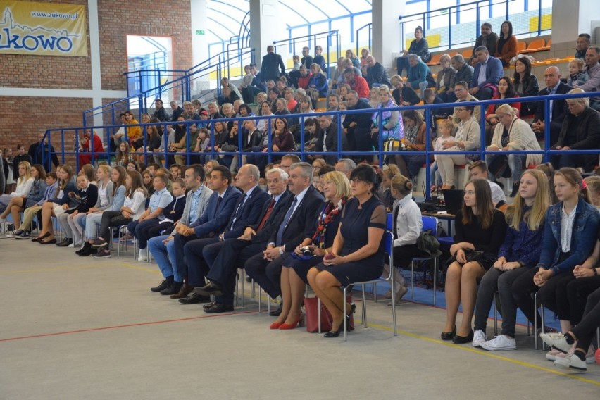 222 uczniów otrzymało Stypendia Rady Miejskiej i Burmistrza Gminy Żukowo