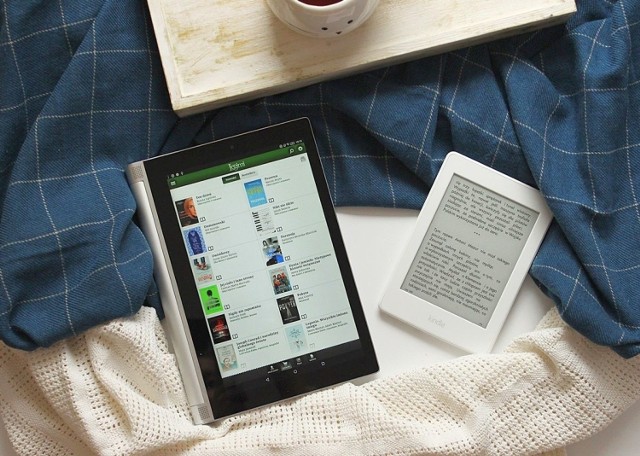 Użytkownik może czytać książki na dwóch urządzeniach jednocześnie: czytniku, tablecie, smartfonie lub komputerze