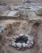 Archeolodzy znaleźli w Sejnach fragmenty zabytkowej porcelany