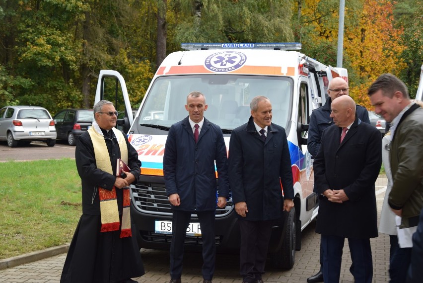Szpital w Sejnach zakupił dwa nowe ambulanse [ZDJĘCIA]