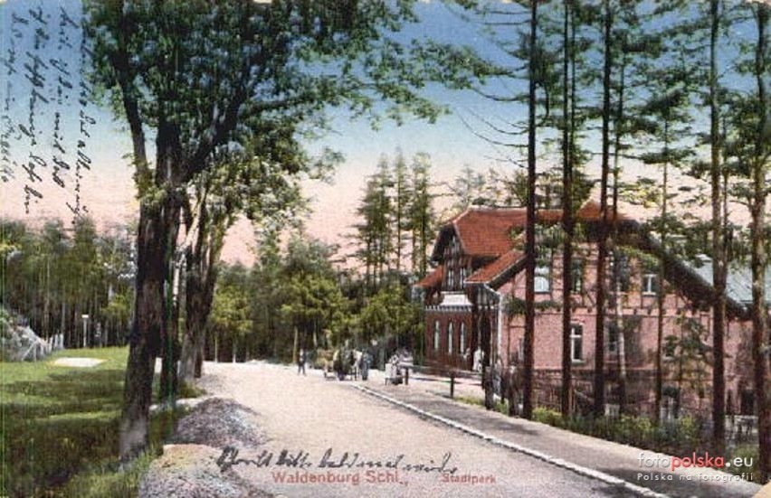 Lata 1900-1905, Restauracja parkowa