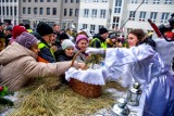 Wigilia miejska w Białymstoku 2018. Opłatek na Rynku Kościuszki (zdjęcia)