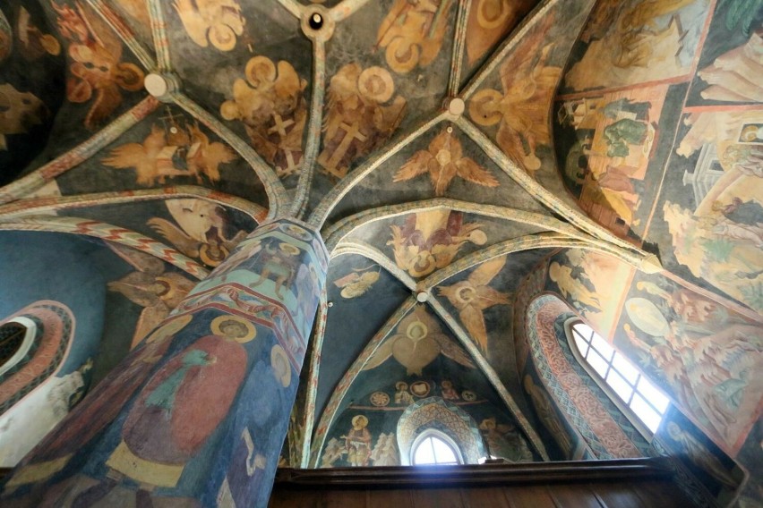 Kaplica Trójcy Świętej, z freskami rusko-bizantyjskimi z XV...