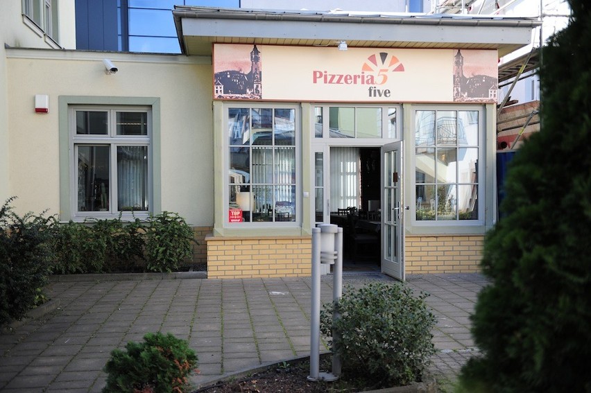 Pizzeria 5