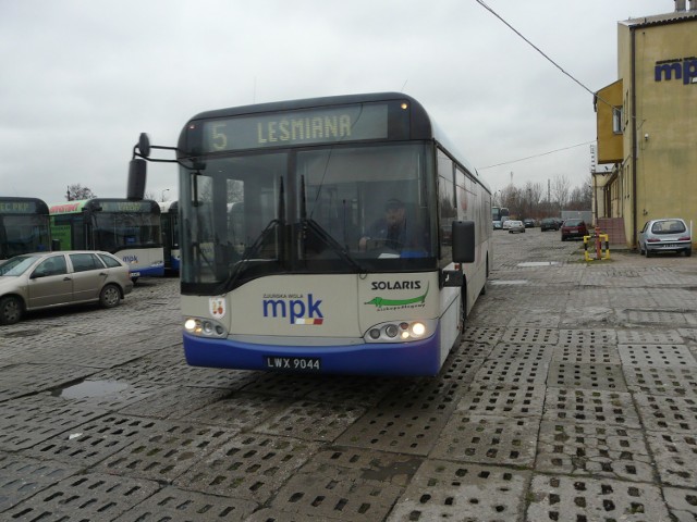 W wypadku uczestniczył autobus linii 5