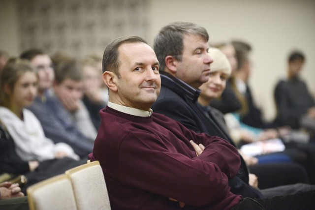 Burmistrz Michał Kołaciński rekomendował radnym nazwę Biblioteka i Forum Kultury w Oleśnicy