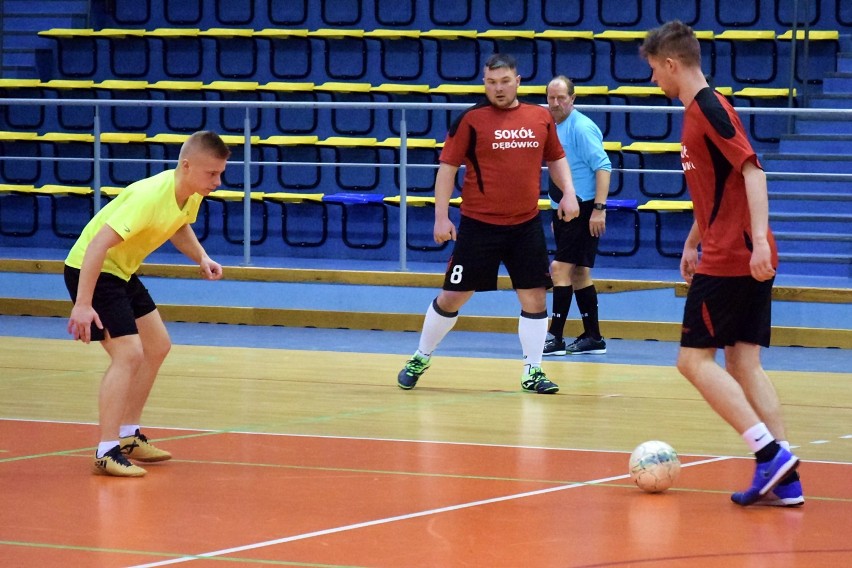 Pilska Liga Futsalu: Po remisie z Deep Diverem tytuł mistrzowski zapewnił sobie BestDrive Mrotek. Zobaczcie zdjęcia z 13. kolejki