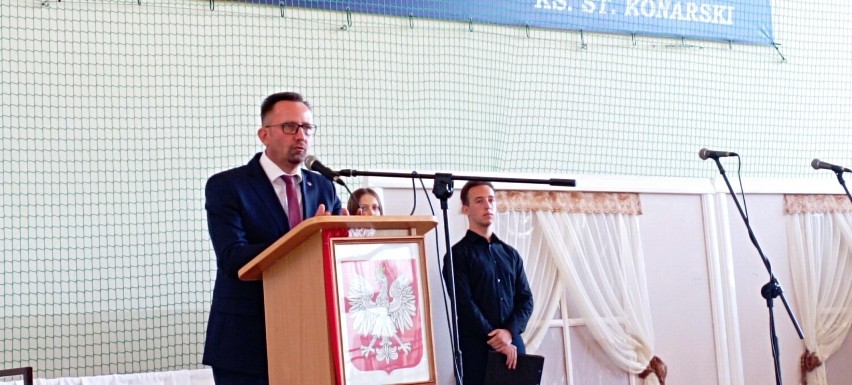 Inauguracja roku szkolnego w Zespole Szkół numer 1 „Konarskiego” w Jędrzejowie. Zobaczcie zdjęcia 