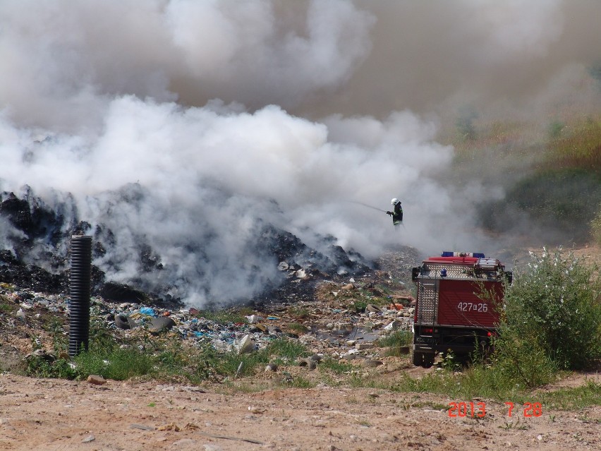W niedzielę w Trzebini doszło do pożaru na wysypisku śmieci