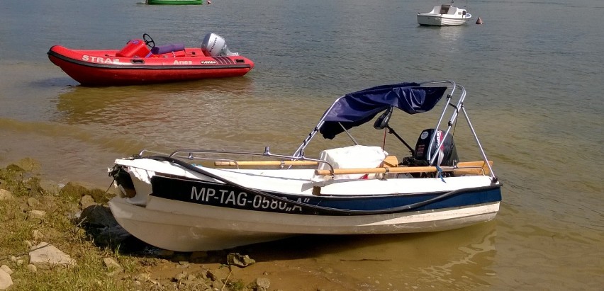 Zderzenie łodzi na Jeziorze Rożnowskim. Trzy osoby w szpitalu