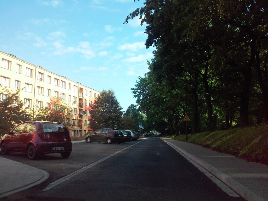 Piaśniki: Łącznik ulic Zubrzyckiego i Korfantego jest już przejezdny. Są nowe miejsca parkingowe