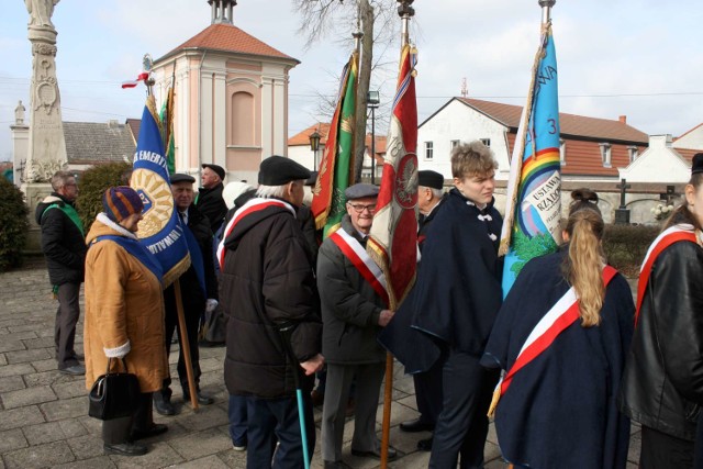 Narodowy Dzień Żołnierzy Wyklętych w Kwilczu (1.03.2019)

BYŁY STAROSTA MIĘDZYCHODZKI I BYŁY BURMISTRZ OSTROROGA ZNALEŹLI ZATRUDNIENIE W MIĘDZYCHODZIE

REMONT DROGI WOJEWÓDZKIEJ NR 160 MIĘDZYCHÓD - DREZDENKO - ZDJĘCIA

LIST PREZYDENTA ANDRZEJA DUDY DO NASZEJ REDAKCJI

ZAKAZ ODWIEDZIN W MIĘDZYCHODZKIM SZPITALU

SERCE DLA POWSTAŃCÓW WIELKOPOLSKICH - GALERIA

STUDNIÓWKA ZESPOŁU SZKÓŁ TECHNICZNYCH (ROLNIK) W MIĘDZYCHODZIE 2019 - ZDJĘCIA

STUDNIÓWKA LICEUM OGÓLNOKSZTAŁCĄCEGO W MIĘDZYCHODZIE 2019 - ZDJĘCIA

STUDNIÓWKA ZESPOŁU SZKÓŁ TECHNICZNYCH (EKONOMIK) W MIĘDZYCHODZIE 2019 - ZDJĘCIA

STUDNIÓWKA ZESPOŁU SZKÓŁ W SIERAKOWIE 2019 - ZDJĘCIA

PROTEST ROLNIKÓW W POWIECIE MIĘDZYCHODZKIM - ZDJĘCIA

UMOWA NA BUDOWĘ MOSTU W MIĘDZYCHODZIE ROZWIĄZANA

KRYMINALNY CZWARTEK - 28.02.2019 - Horror na drodze w Zwierzynie. Pijany kierowca renault stracił panowanie nad pojazdem i potrącił cztery osoby na chodniku
