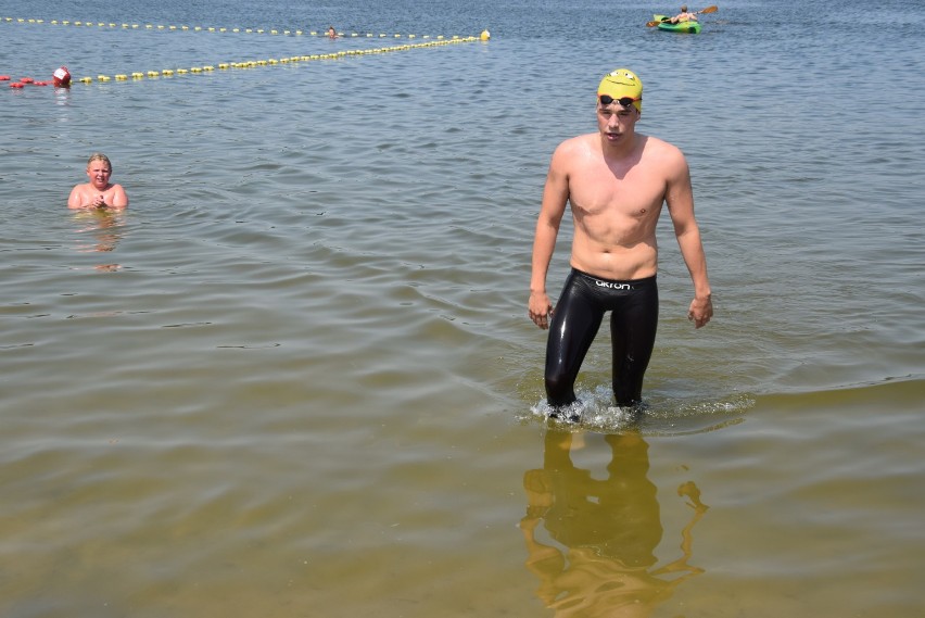 Zawody pływackie w Cichowie wygrał Jan Urbaniak
