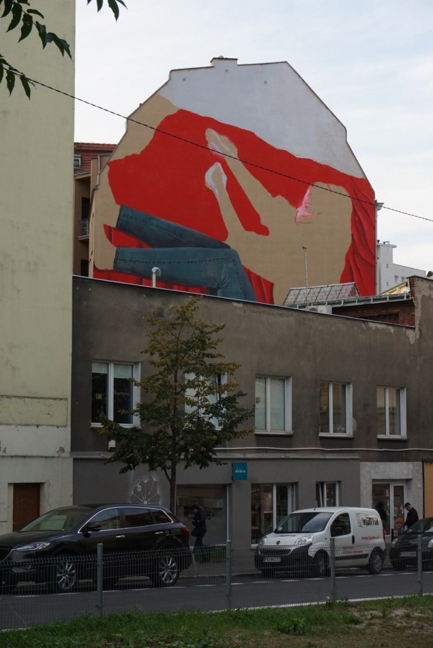 Mural powstaje przy ul. Nowowiejskiego w Poznaniu