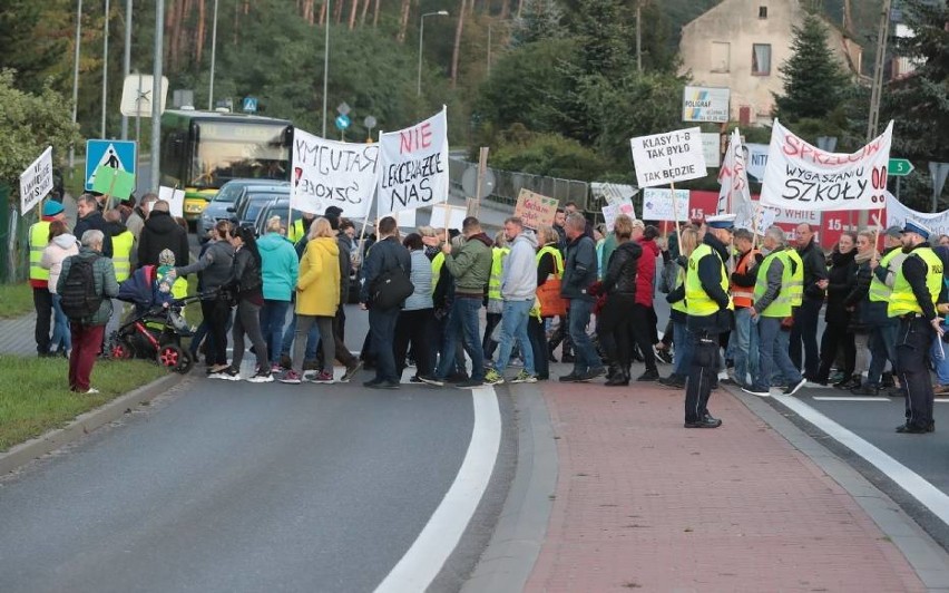Mieszkańcy Pilchowa zablokują drogę wojewódzką nr 115 ze Szczecina do Tanowa