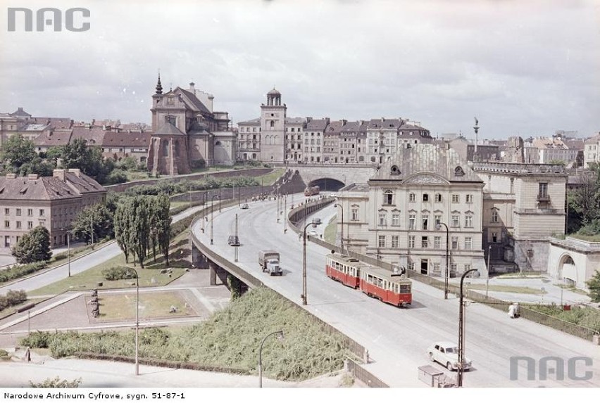 Fotografie dawnej Warszawy Zbyszka Siemaszki