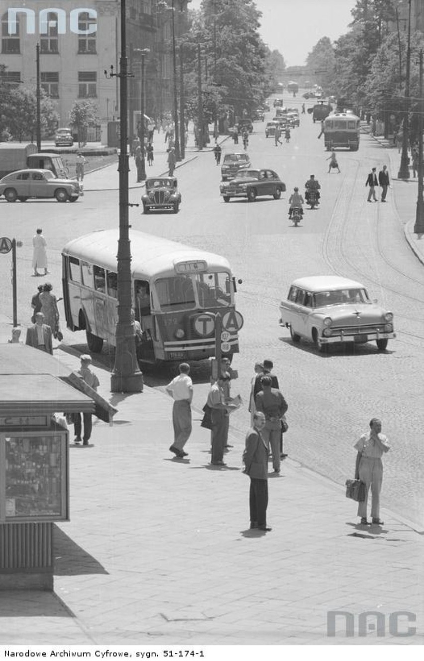 Fotografie dawnej Warszawy Zbyszka Siemaszki