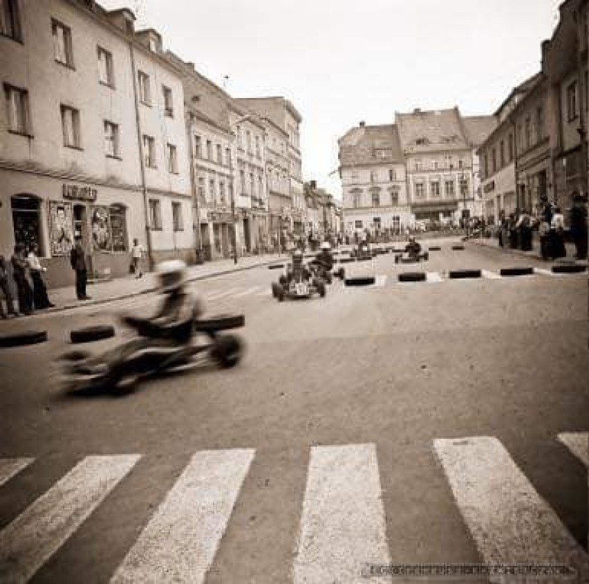 Wyścigi ulicami Oleśnicy. Zobacz archiwalne zdjęcia!
