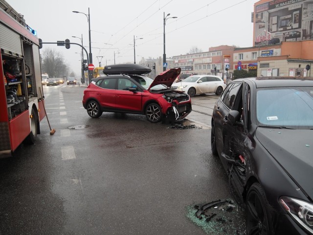 Na al. Śmigłego Rydza przy Milionowej doszło do stłuczki.