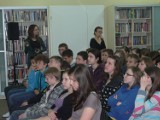 Wieluń: Spotkanie z pisarką i dziennikarką w bibliotece