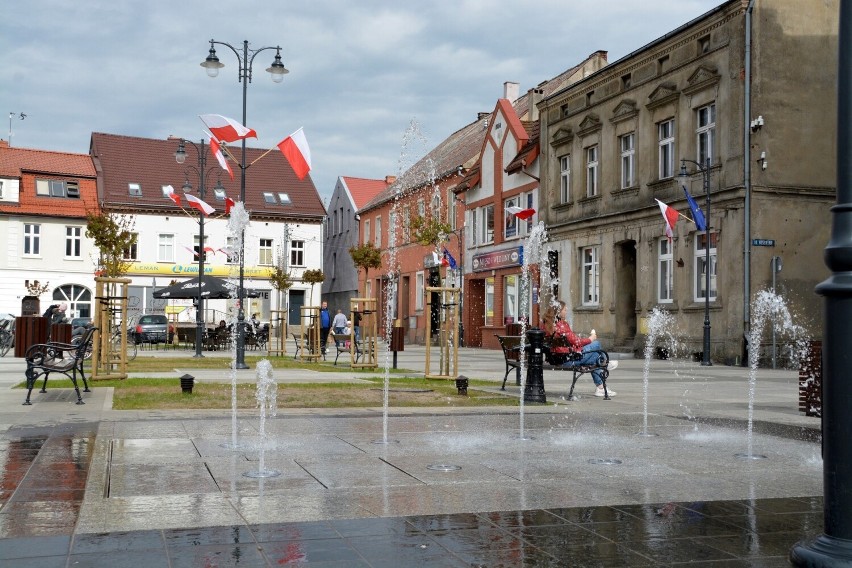 Tak wygląda fontanna na zrewitalizowanym rynku Sępólna