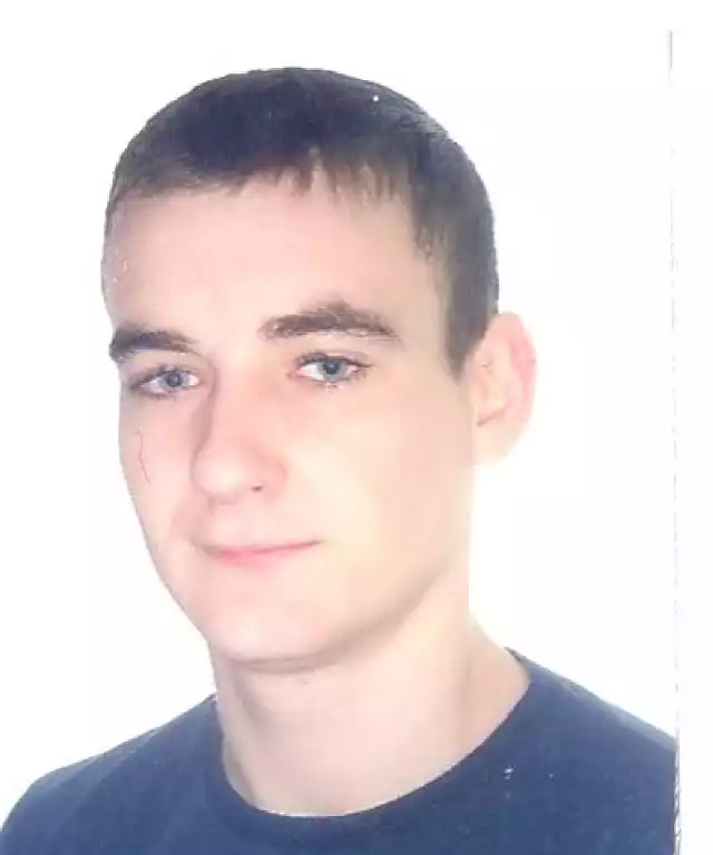 Leszczyńska policja poszukuje zaginionego Dawida Misiaka, który 27 czerwca około godz. 21.00 wyszedł z domu i do chwili obecnej nie wrócił ani nie skontaktował się z rodziną.