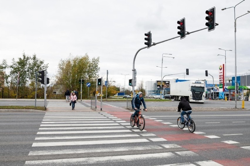 Warszawa zyska naziemne przyjścia dla pieszych?