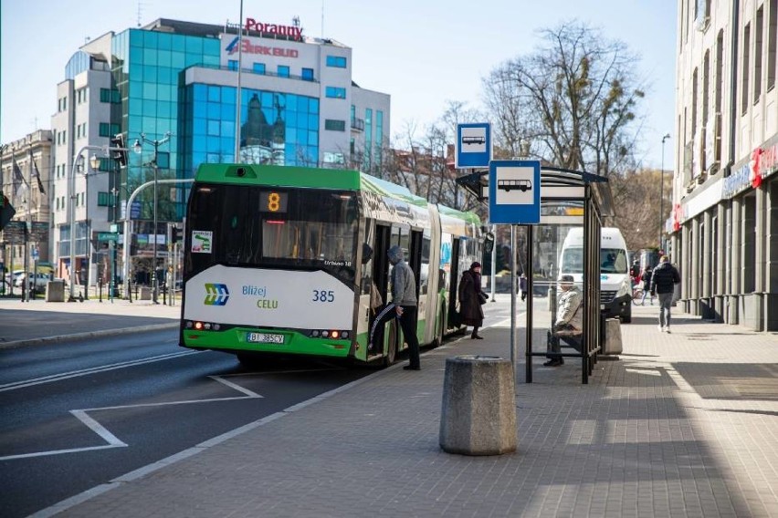 Białystok. Więcej pasażerów w komunikacji miejskiej. Zmiany od 18 maja 2020