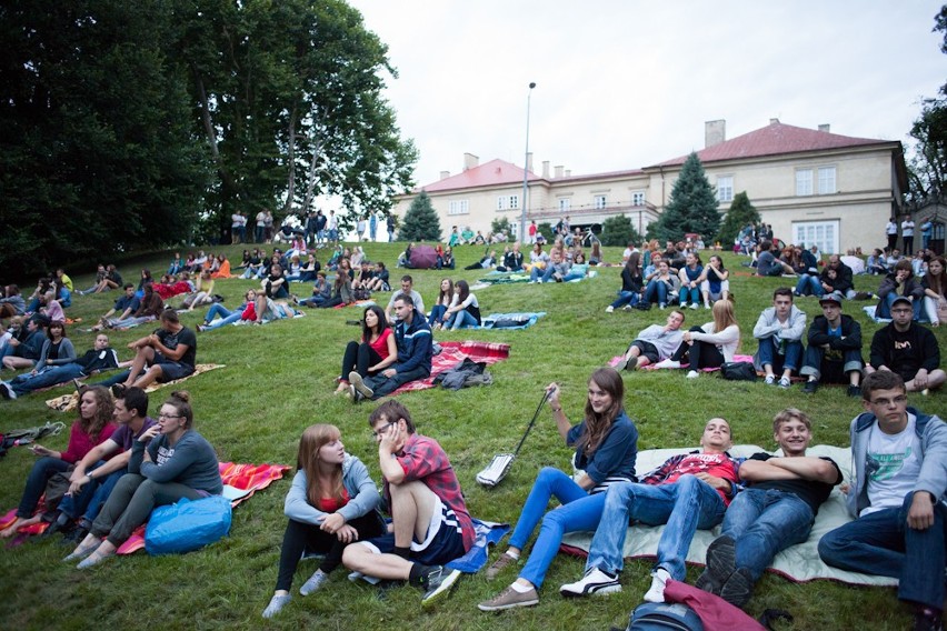 Na seans w parku Sanguszków przyszło około 400 osób