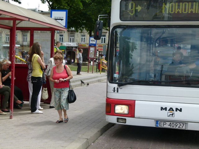 Najstarsze autobusy piotrkowskich "emzetek" mają ponad 20 lat