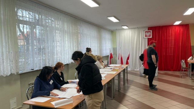 Mieszkańcy powiatu lęborskiego głosują