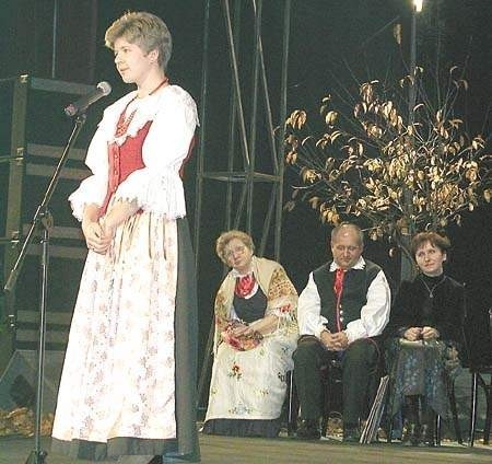 Betina Źimończyk podczas konkursu w 2002 roku. Fot. Arkadiusz Ławrywianiec