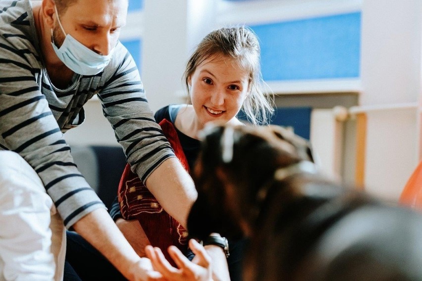 Lublin. Dogoterapia jako nowa metoda wspierania rozwoju i rehabilitacji           