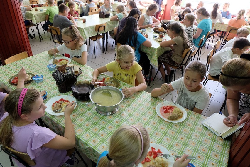 Stołówka Szkolna Plus. Ministerstwo proponuje zmiany
Zmiany...