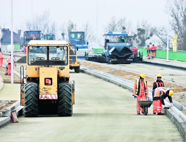 Prace wykończeniowe na obwodnicy śródmiejskiej szybko zmierzają ku końcowi