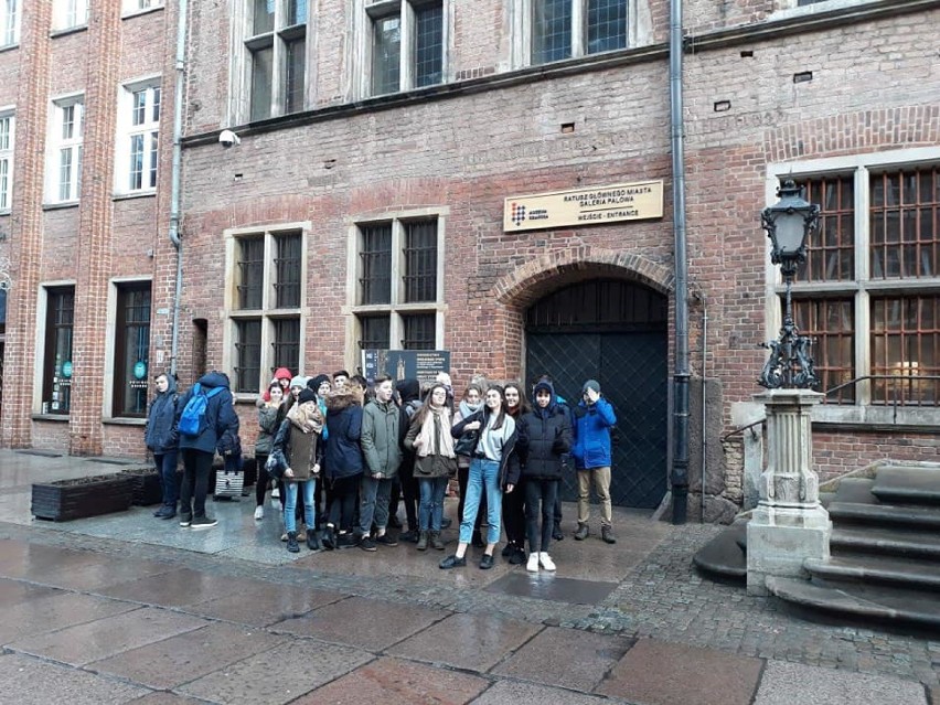 Uczniowie Zespołu Szkół w Stegnie wybrali się na wycieczkę do Gdańska