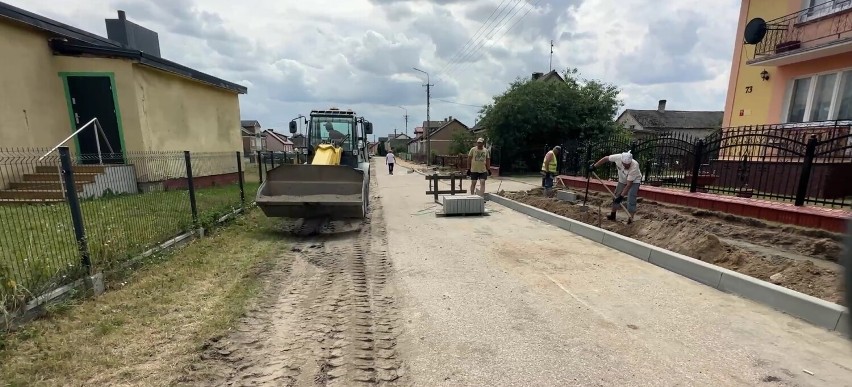 Ruszyła przebudowa drogi gminnego w miejscowości Niechłonin w gminie Płośnica