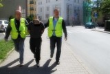 Jelenia Góra: Gryźli i kopali policjantów podczas zatrzymania