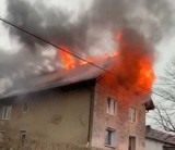 Pożar, powalone drzewa, zerwane dachy i uszkodzone budynki w powiecie nyskim. Za nami wietrzna noc