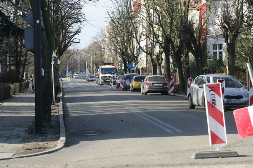 Ulica Oświęcimska przejezdna po remoncie w Legnicy