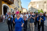 Tarnów. Parada Nowoorleańska i solidna dawka jazzu tradycyjnego na zakończenie festiwalu na tarnowskiej Starówce. Mamy zdjęcia!