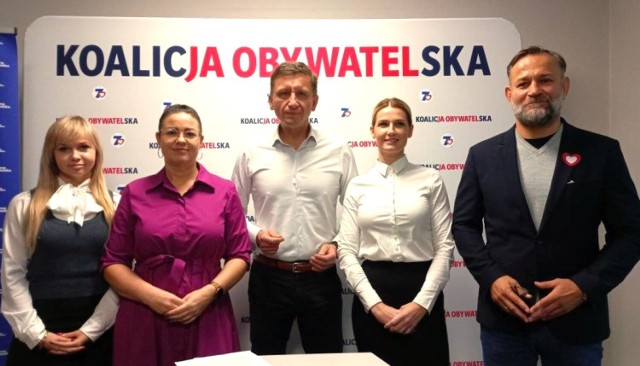 Od lewej: Agnieszka Świderska, Magdalena Sekura-Nowicka, Dariusz Grodziński, Aleksandra Małecka, Marcin Małecki