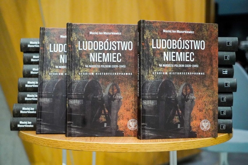 „Ludobójstwo Niemiec...”. Promocja książki dr Macieja...