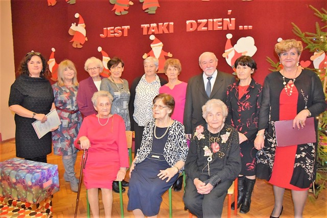 Przedświąteczne spotkanie członków sekcji emerytów i rencistów Związku Nauczycielstwa Polskiego w Świebodzinie