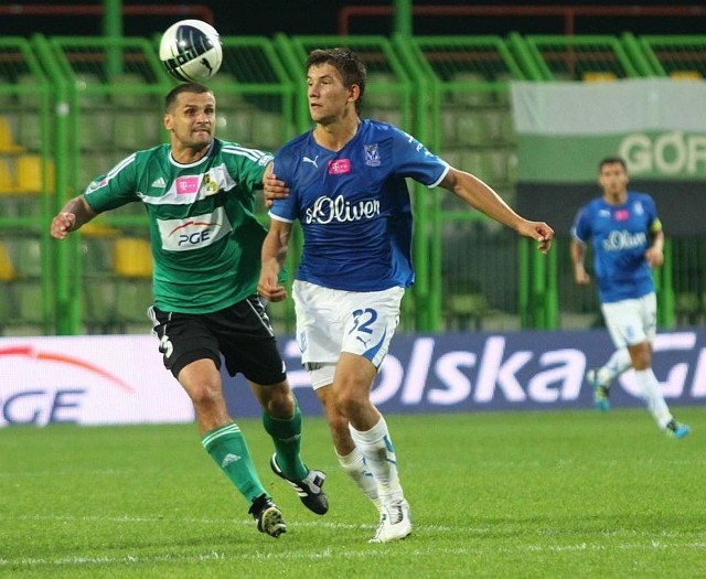 Ostatni mecz w Bełchatowie był popisem lechitów, którzy wygrali 3:0