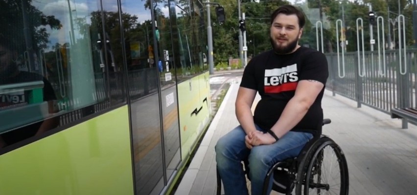 Michał Kopiec od sześciu lat jest na wózku inwalidzkim. Jest...