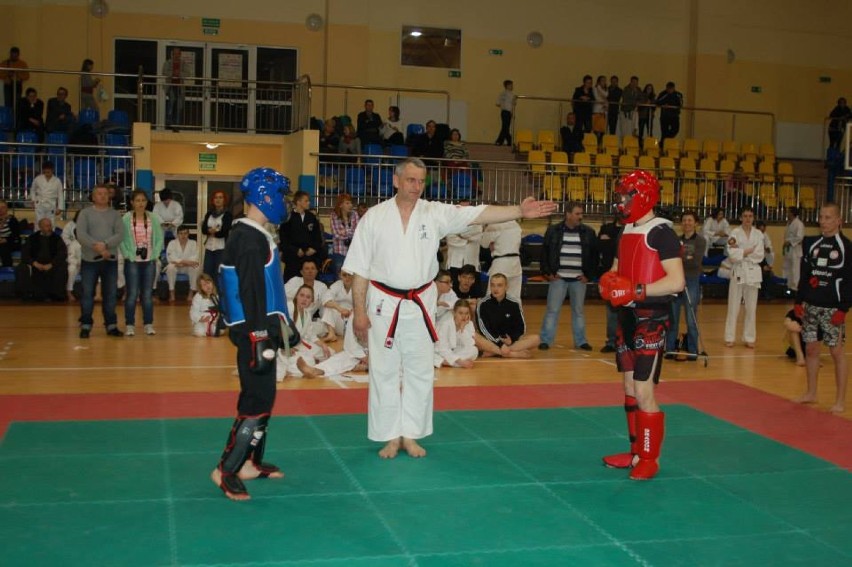 7 medali zawodników Academy Martial Arts Włocławek podczas mistrzostw Polski karate tsunami