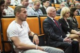 Łukasz Podolski otworzył świetlicę dla dzieci na warszawskiej Pradze