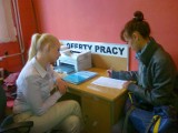 Oferty pracy dla młodych w biurach OHP w Tarnowskich Górach i Radzionkowie